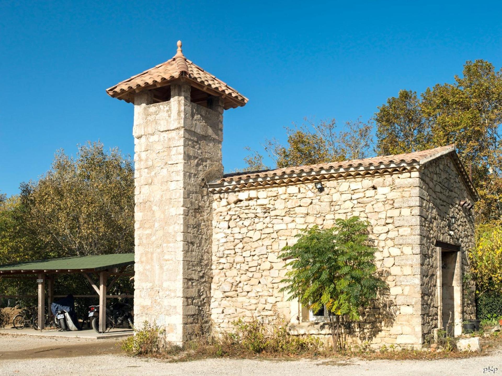 Chambres D'Hotes Avec Jacuzzi Et Piscine Au Mas De Cadoule Saint-Just  エクステリア 写真