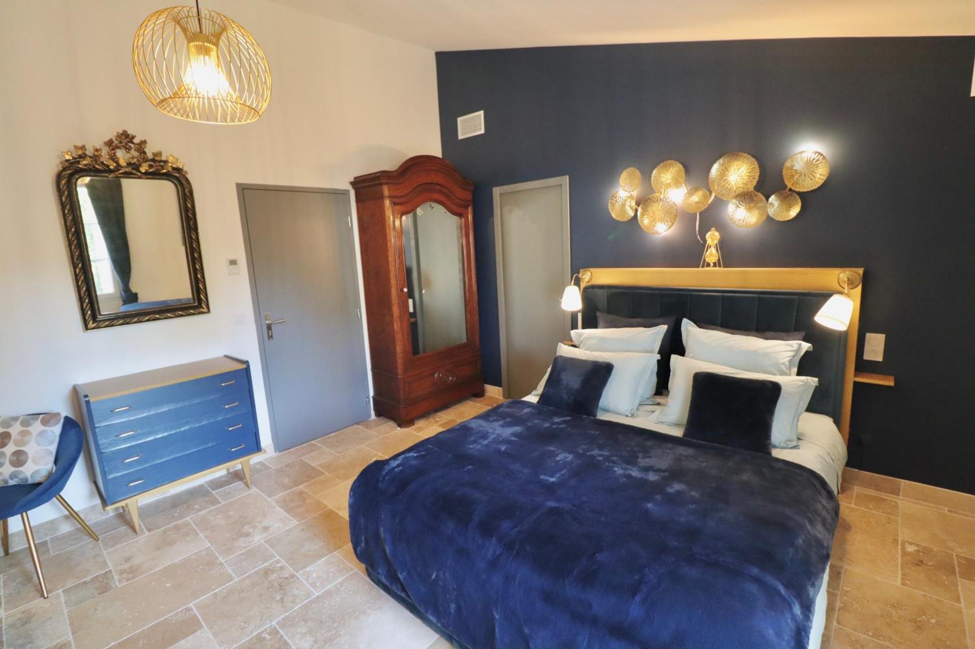 Chambres D'Hotes Avec Jacuzzi Et Piscine Au Mas De Cadoule Saint-Just  部屋 写真